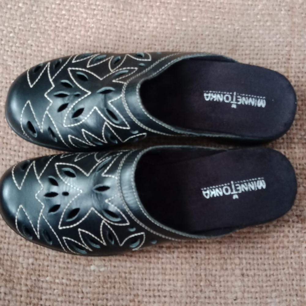 Minnetonka leather clogs - Picture 9 of 13